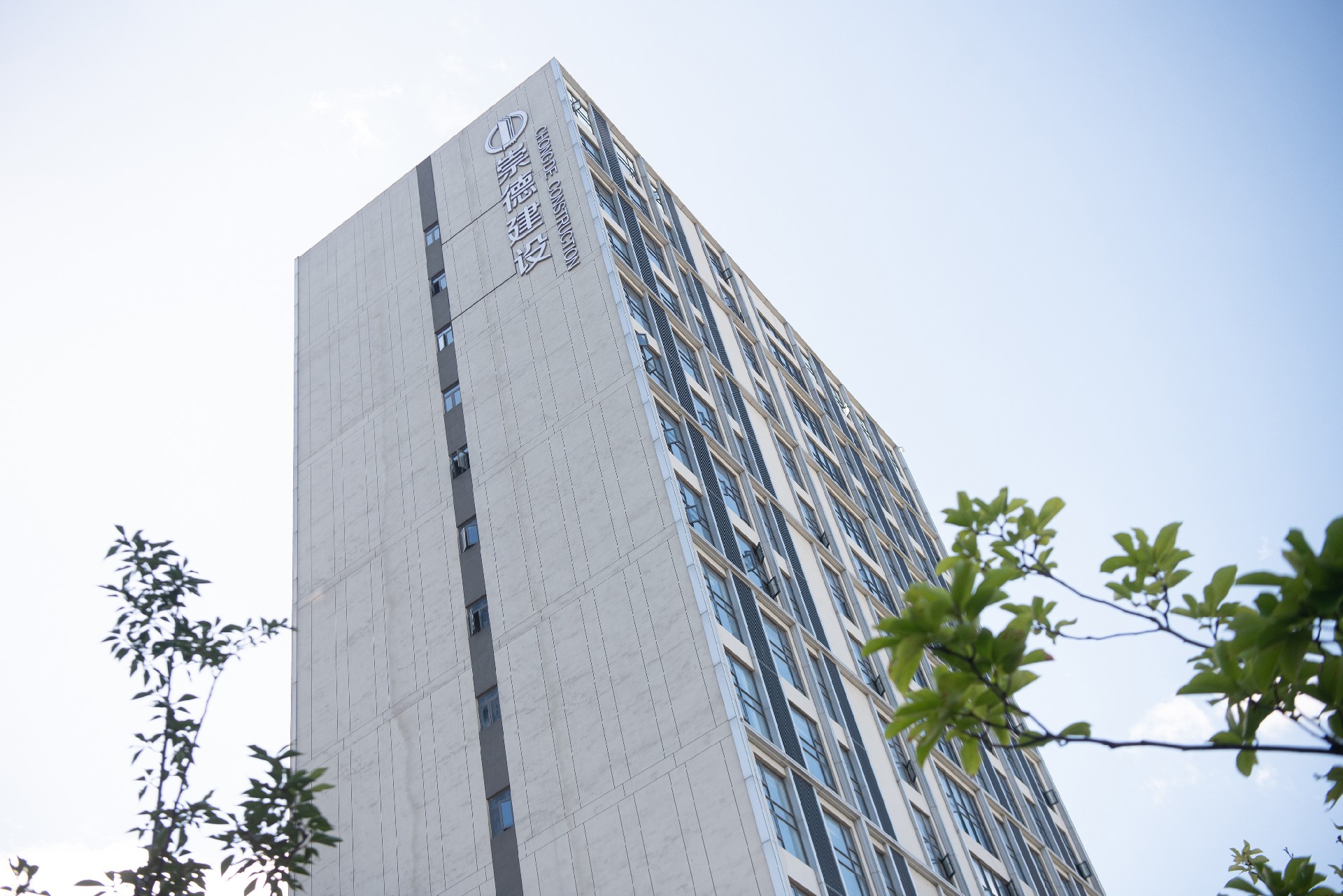 1722212696116218.jpg 1722212696116218.jpg